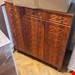   جنس ملامینه درب ها mdf وکیومابعاد 90×32×953 درب و تک کشو 4 طبقه لولای ارام بند برای درب ها نوار pvc   سه میل پایه پلاستیکیدارای رنگبندی